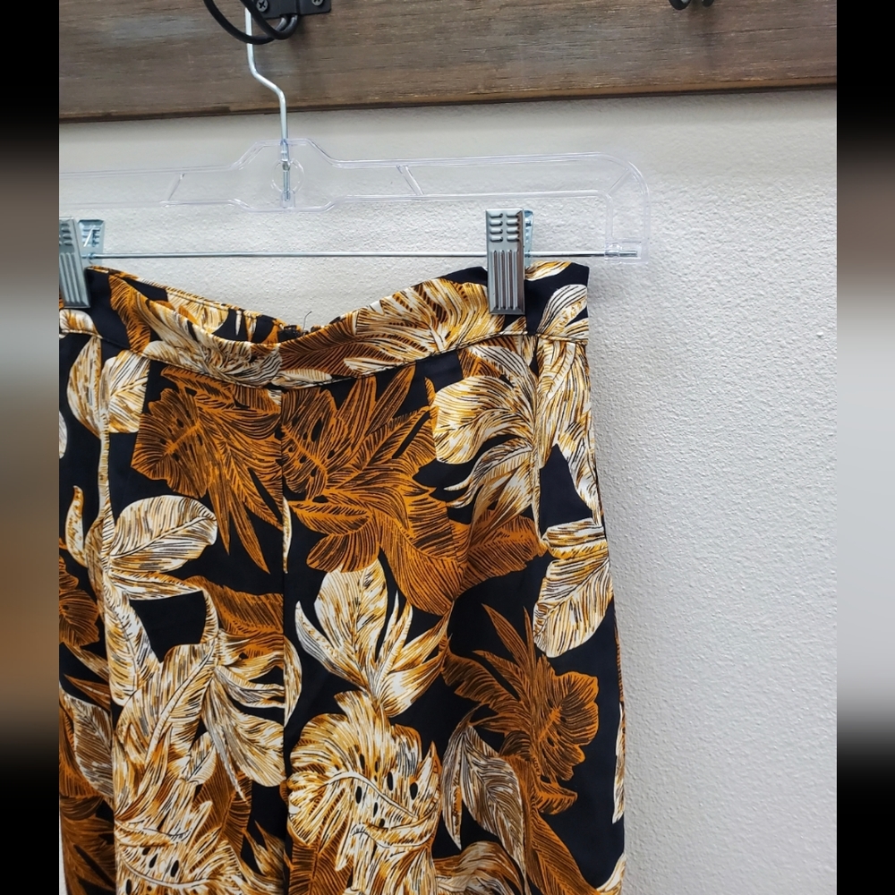 PrettyLittle Thing Black leafy pants